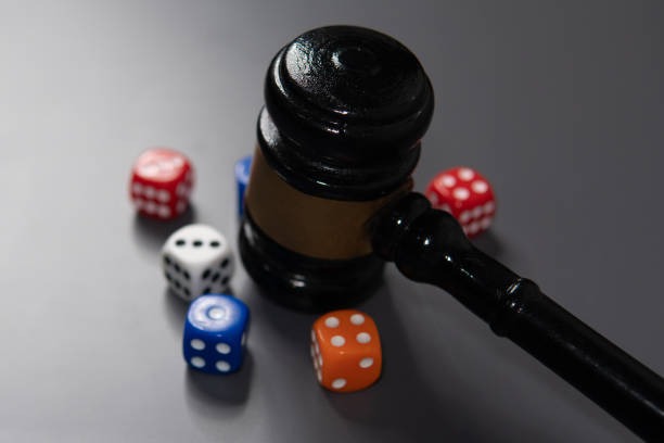 Live dealer announcing winning number after spin